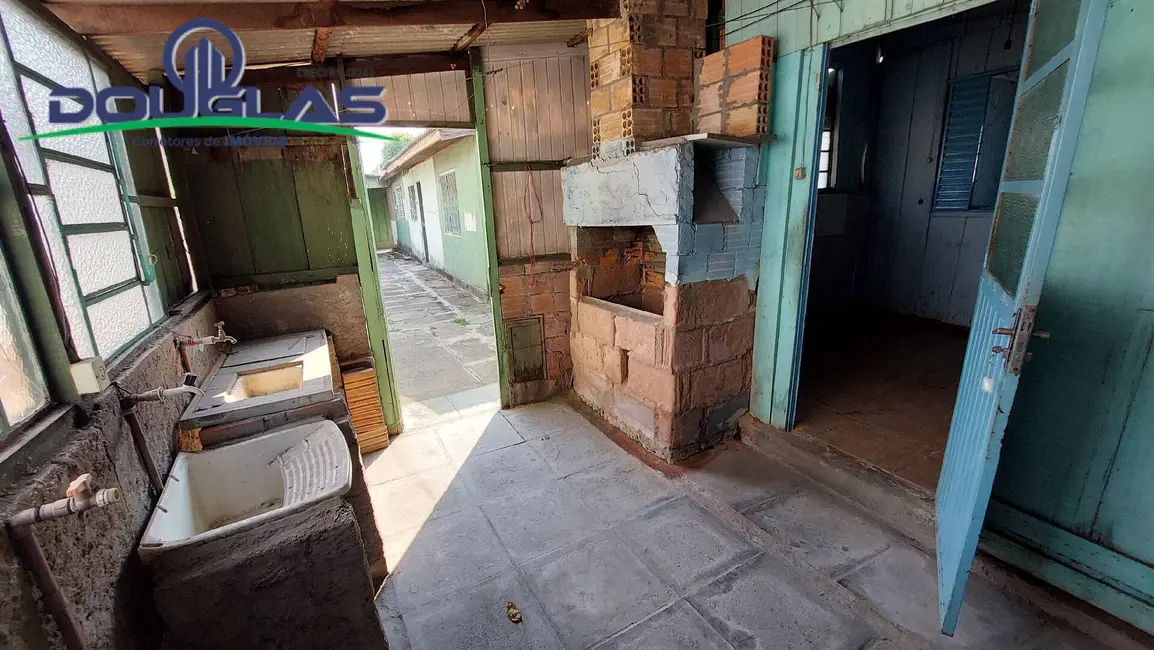 Casa à venda, 489m2 em Sarandi, Porto Alegre - RS - imagem 8 Foto 8 de Casa à venda, 489m2 em Sarandi, Porto Alegre - RS