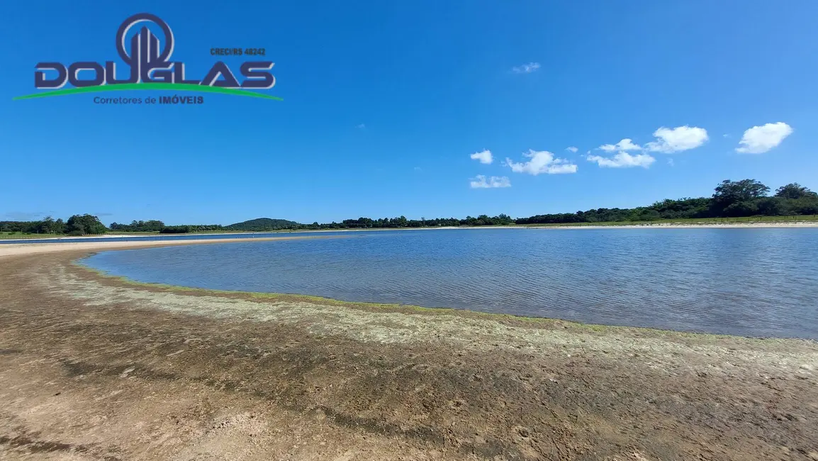 Foto 4 de Chácara com 8 quartos à venda em Viamao - RS