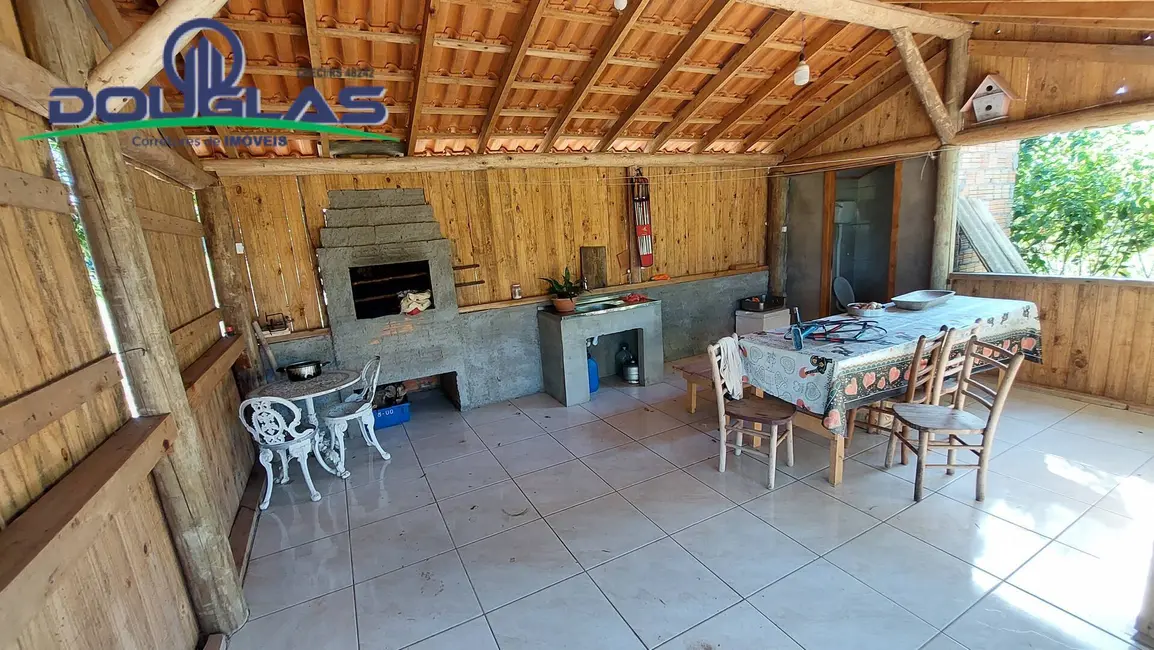 Chácara com 3 quartos à venda em Viamao - RS - imagem 8 Foto 8 de Chácara com 3 quartos à venda em Viamao - RS