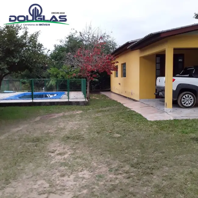 Chácara com 3 quartos à venda em Viamao - RS - imagem 4 Foto 4 de Chácara com 3 quartos à venda em Viamao - RS