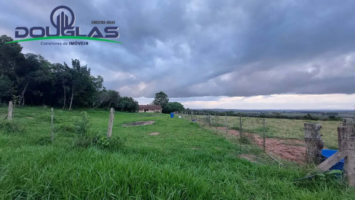 Foto 16 de Chácara à venda em Viamao - RS