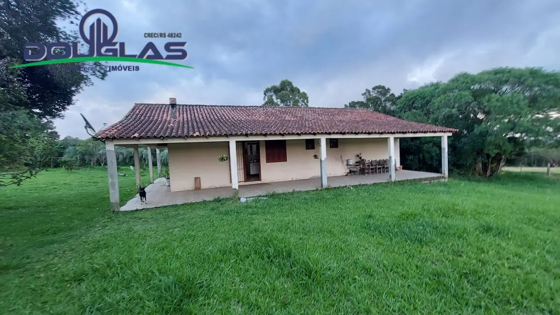 Foto 10 de Chácara à venda em Viamao - RS