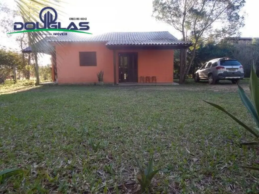 Foto 3 de Casa com 2 quartos à venda, 900m2 em Viamao - RS