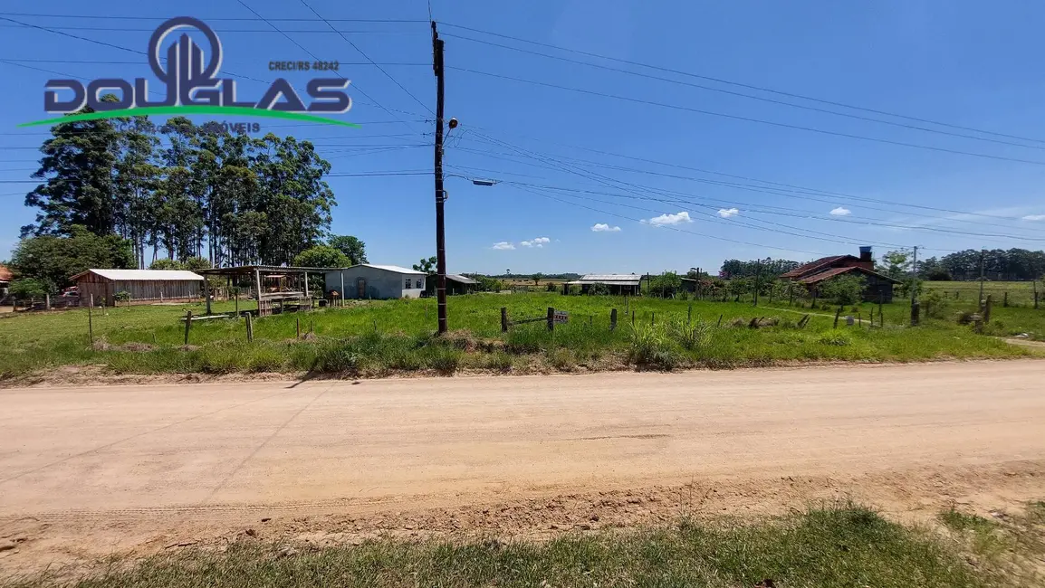 Foto 2 de Terreno / Lote à venda, 610m2 em Viamao - RS