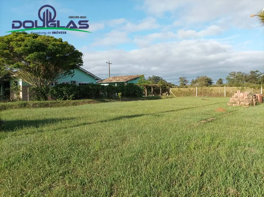 Foto 4 de Terreno / Lote à venda, 555m2 em Viamao - RS