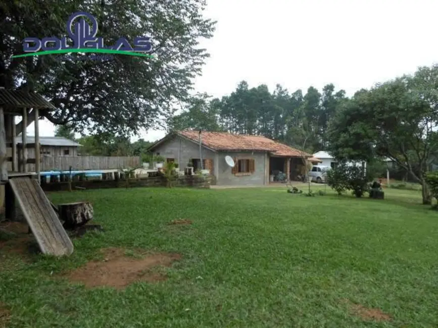 Foto 2 de Casa com 2 quartos à venda, 1250m2 em Viamao - RS