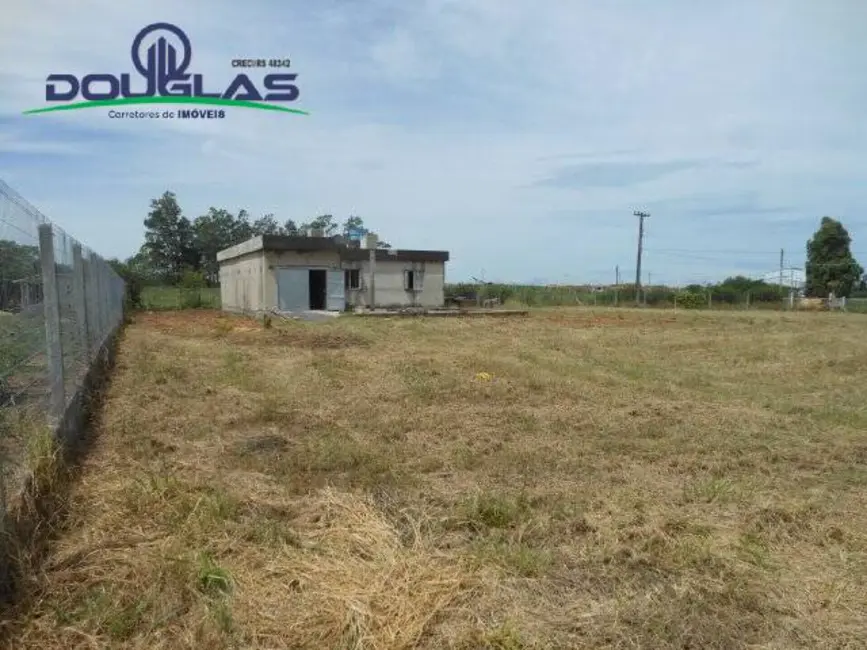 Casa com 2 quartos à venda, 200m2 em Viamao - RS - imagem 4 Foto 4 de Casa com 2 quartos à venda, 200m2 em Viamao - RS