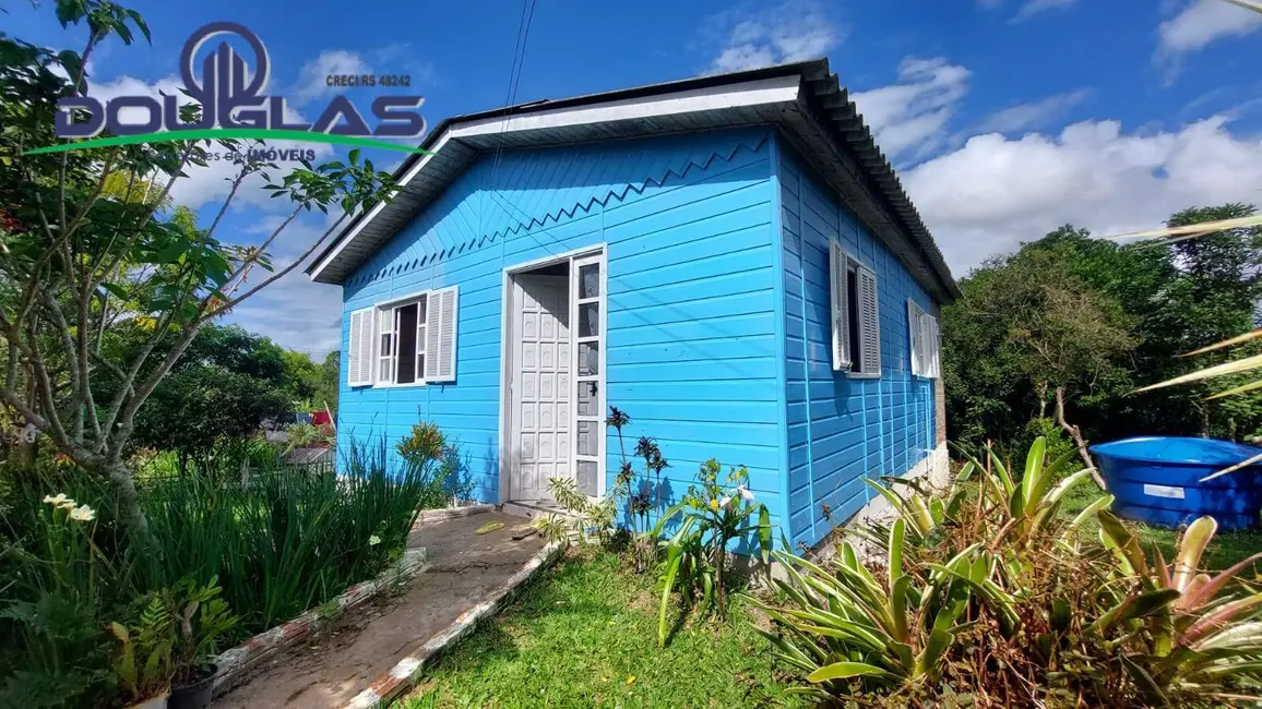 Foto 2 de Casa com 2 quartos à venda, 1010m2 em Viamao - RS