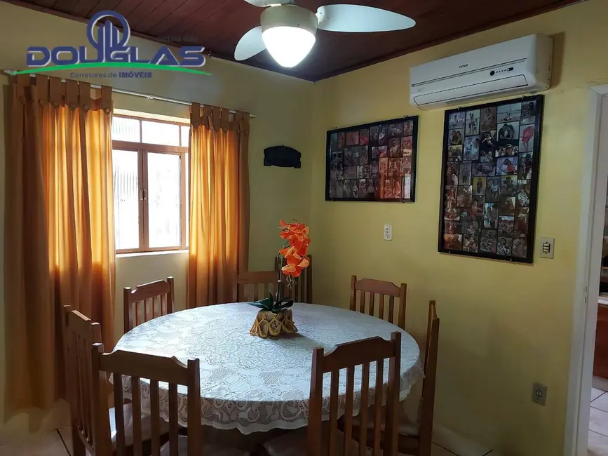 Casa com 2 quartos à venda, 2500m2 em Passo do Vigário, Viamao - RS - imagem 6 Foto 6 de Casa com 2 quartos à venda, 2500m2 em Passo do Vigário, Viamao - RS