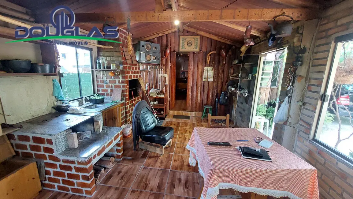 Casa com 2 quartos à venda, 440m2 em Viamao - RS - imagem 6 Foto 6 de Casa com 2 quartos à venda, 440m2 em Viamao - RS