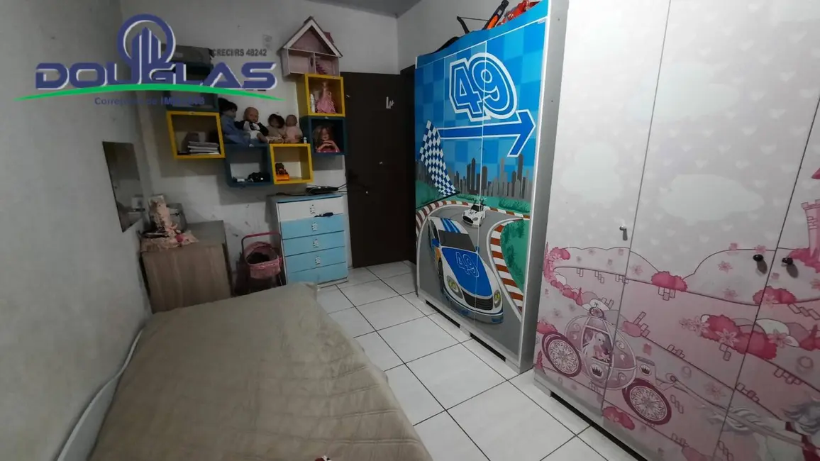 Foto 8 de Casa com 3 quartos à venda, 550m2 em Viamao - RS