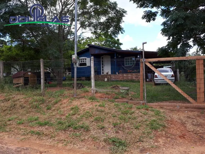 Foto 2 de Casa com 2 quartos à venda, 540m2 em Viamao - RS