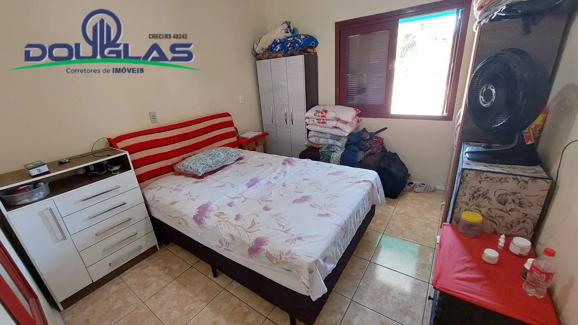 Casa com 2 quartos à venda em Viamao - RS - imagem 5 Foto 5 de Casa com 2 quartos à venda em Viamao - RS
