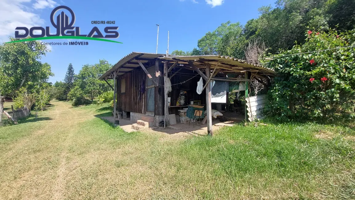 Foto 13 de Chácara à venda em Viamao - RS