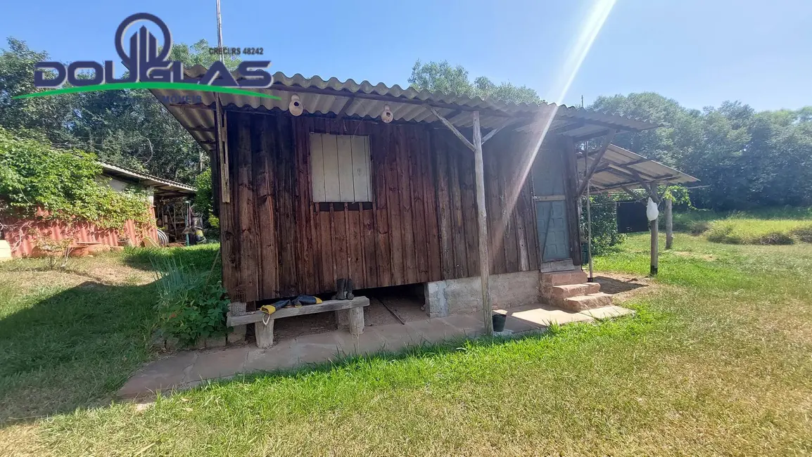 Foto 12 de Chácara à venda em Viamao - RS