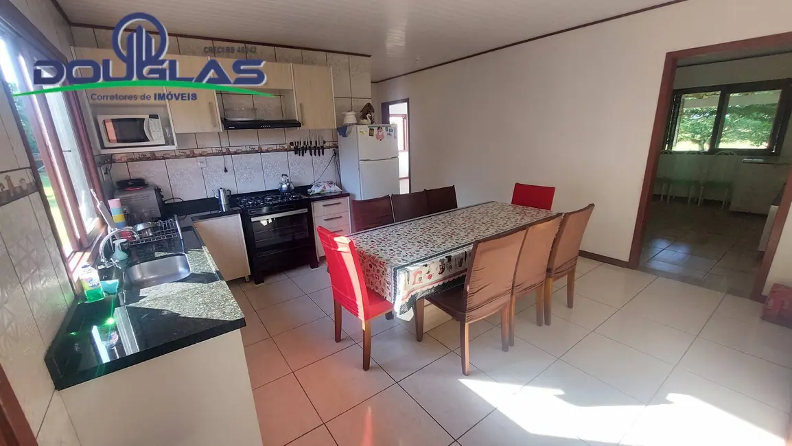 Foto 3 de Chácara com 3 quartos à venda, 20000m2 em Viamao - RS