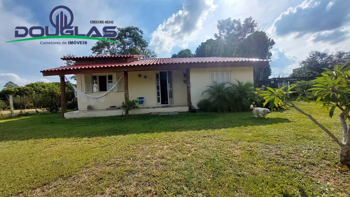 Foto 2 de Casa com 2 quartos à venda em Viamao - RS