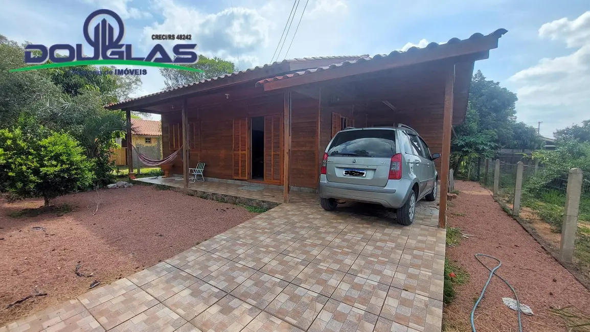 Foto 2 de Casa com 2 quartos à venda em Viamao - RS