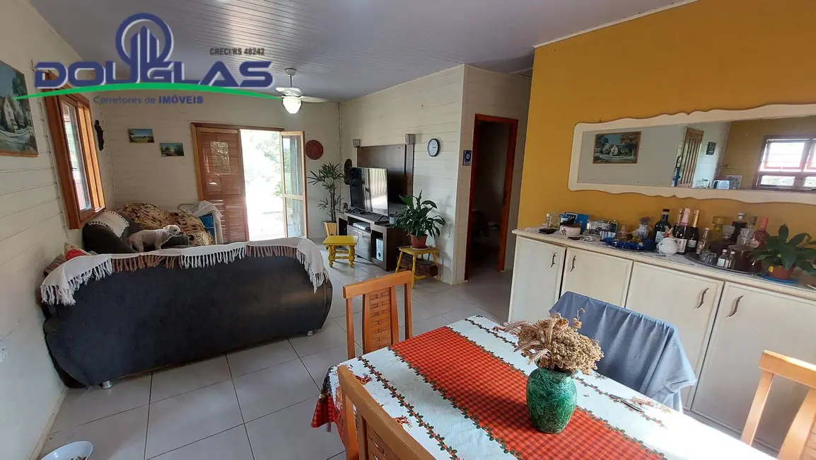 Casa com 2 quartos à venda em Viamao - RS - imagem 7 Foto 7 de Casa com 2 quartos à venda em Viamao - RS