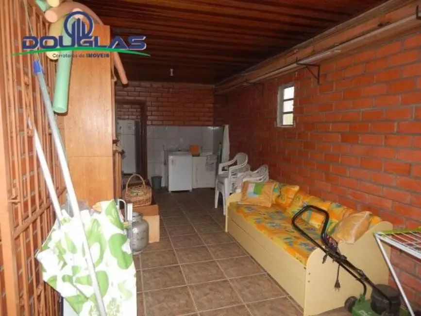 Casa com 2 quartos à venda, 150m2 em Viamao - RS - imagem 8 Foto 8 de Casa com 2 quartos à venda, 150m2 em Viamao - RS