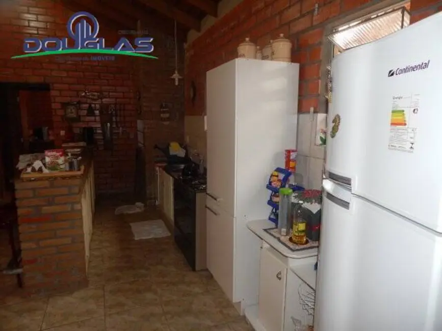 Casa com 2 quartos à venda, 150m2 em Viamao - RS - imagem 9 Foto 9 de Casa com 2 quartos à venda, 150m2 em Viamao - RS