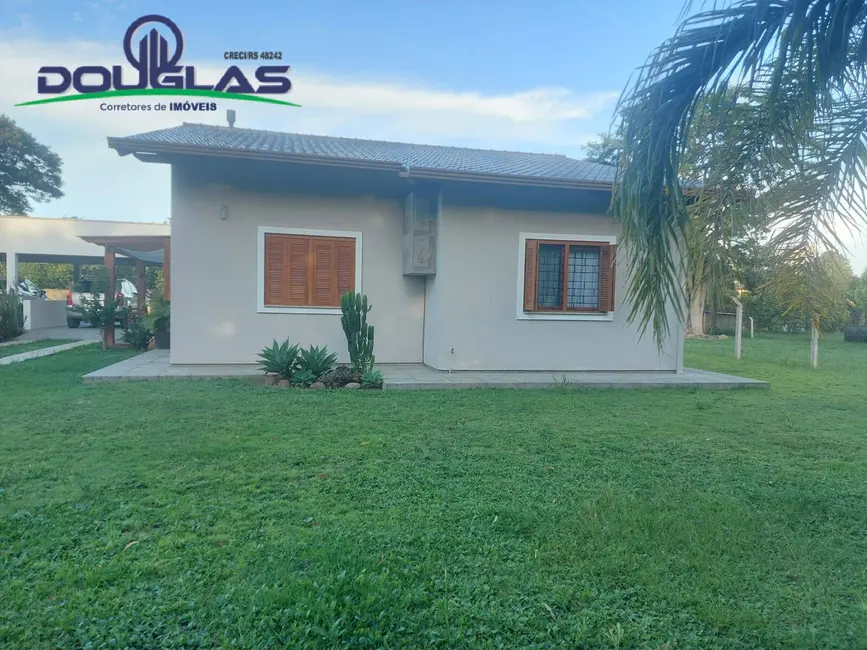 Foto 4 de Casa com 2 quartos à venda, 1200m2 em Viamao - RS