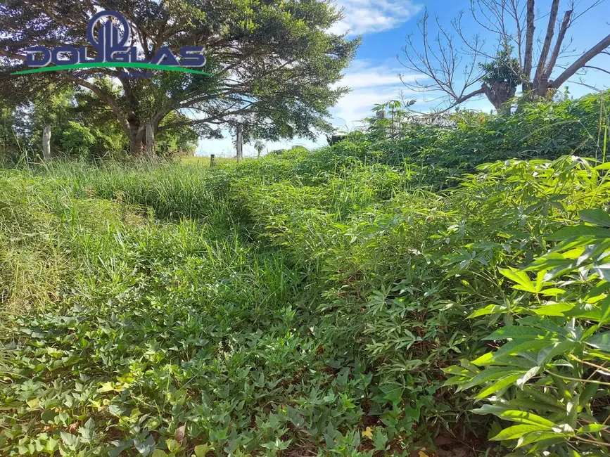 Terreno / Lote à venda, 450m2 em Viamao - RS - imagem 4 Foto 4 de Terreno / Lote à venda, 450m2 em Viamao - RS