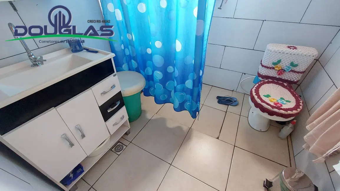 Foto 18 de Casa à venda em Viamao - RS