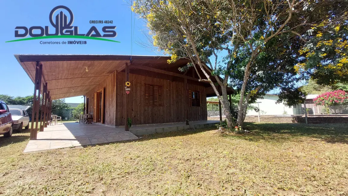 Foto 1 de Casa com 2 quartos à venda, 1000m2 em Viamao - RS