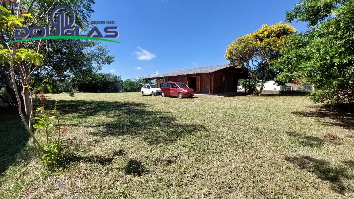 Foto 4 de Casa com 2 quartos à venda, 1000m2 em Viamao - RS
