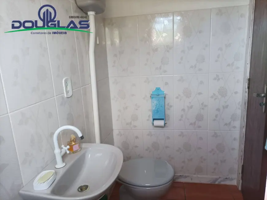 Casa com 2 quartos à venda, 550m2 em Viamao - RS - imagem 5 Foto 5 de Casa com 2 quartos à venda, 550m2 em Viamao - RS