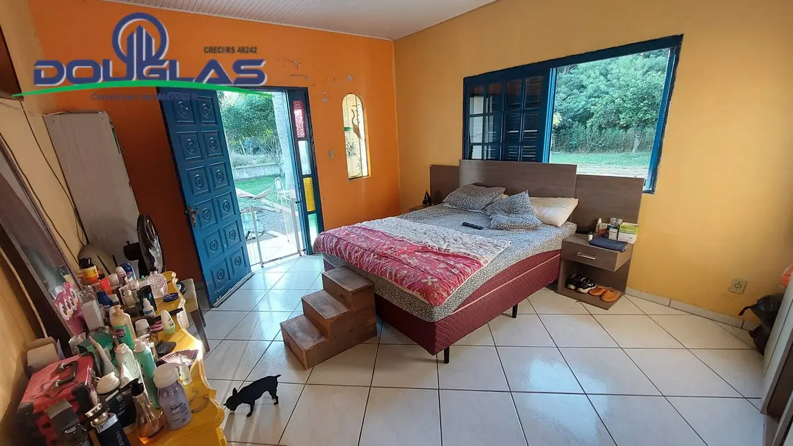 Foto 9 de Chácara com 3 quartos à venda, 150m2 em Viamao - RS