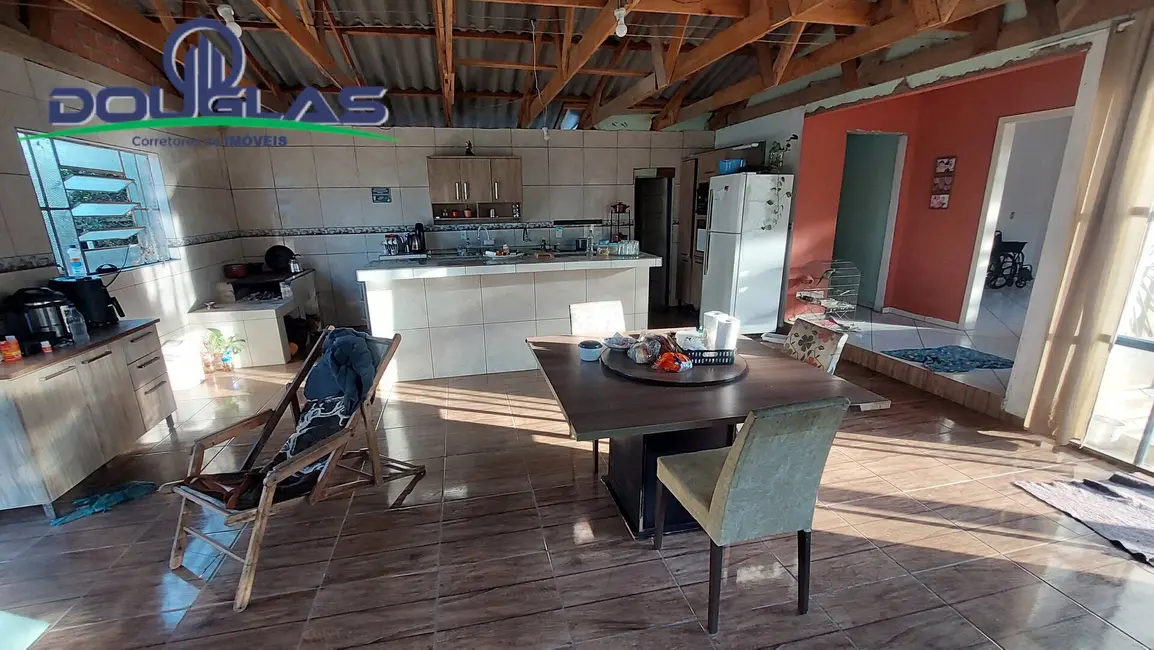 Foto 4 de Chácara com 3 quartos à venda, 150m2 em Viamao - RS