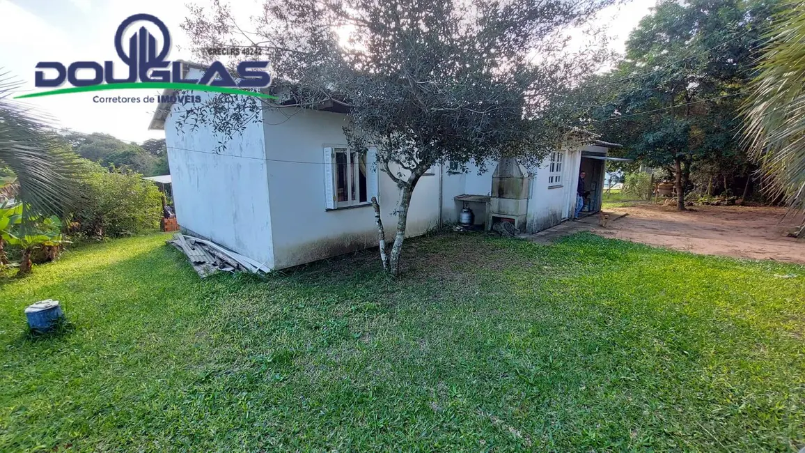 Foto 4 de Casa com 2 quartos à venda, 1500m2 em Viamao - RS