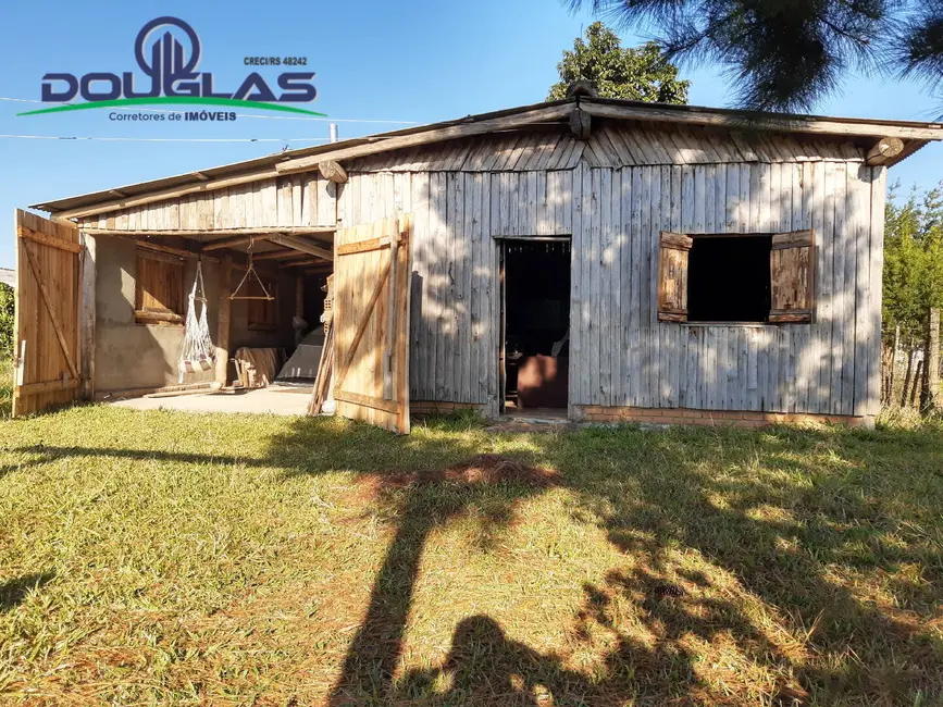 Foto 2 de Casa com 2 quartos à venda, 60m2 em Viamao - RS