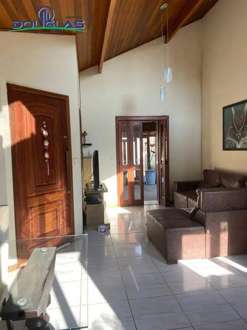 Casa com 3 quartos à venda em Viamao - RS - imagem 8 Foto 8 de Casa com 3 quartos à venda em Viamao - RS