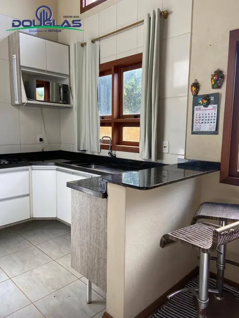 Casa com 3 quartos à venda em Viamao - RS - imagem 4 Foto 4 de Casa com 3 quartos à venda em Viamao - RS