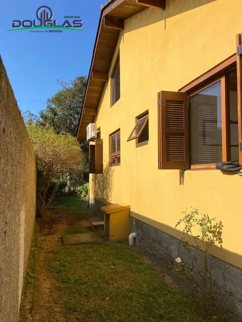 Casa com 3 quartos à venda em Viamao - RS - imagem 3 Foto 3 de Casa com 3 quartos à venda em Viamao - RS