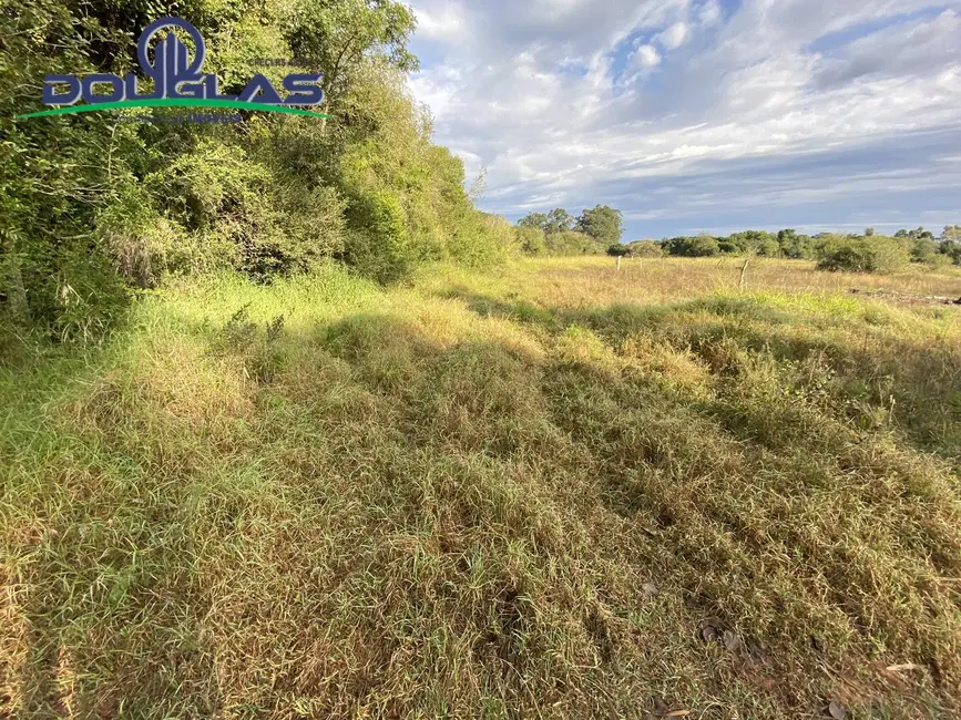 Foto 2 de Terreno / Lote à venda em Viamao - RS