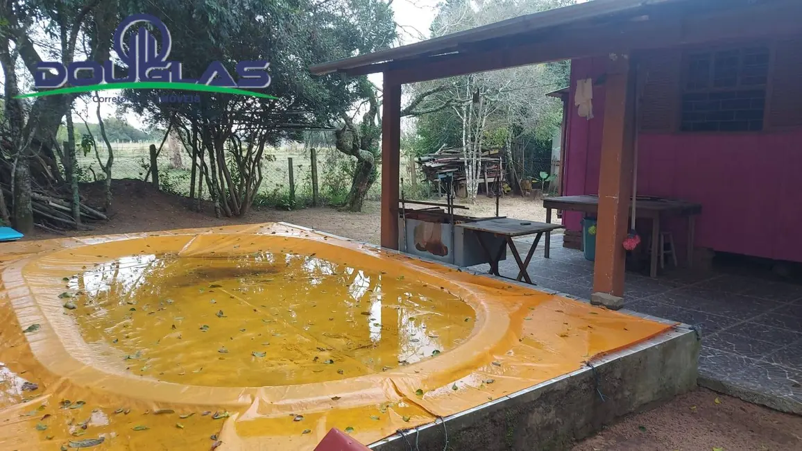 Foto 4 de Casa com 2 quartos à venda, 720m2 em Viamao - RS