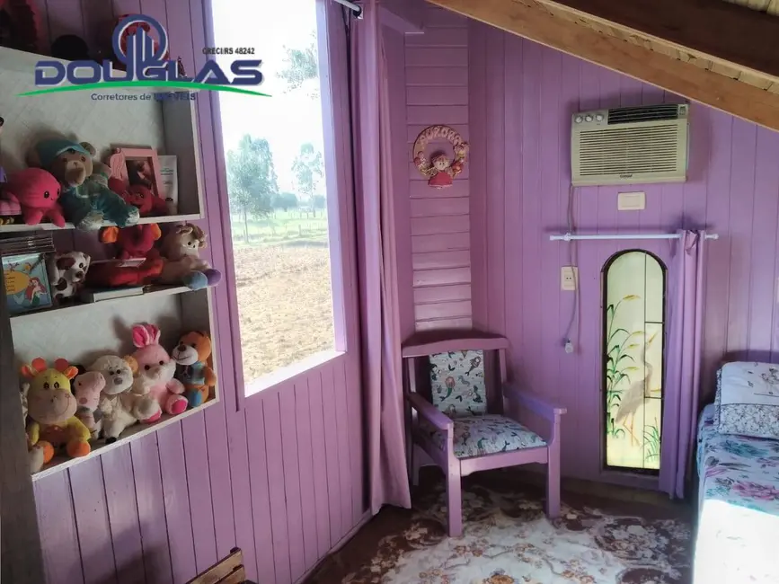 Casa com 4 quartos à venda em Viamao - RS - imagem 9 Foto 9 de Casa com 4 quartos à venda em Viamao - RS