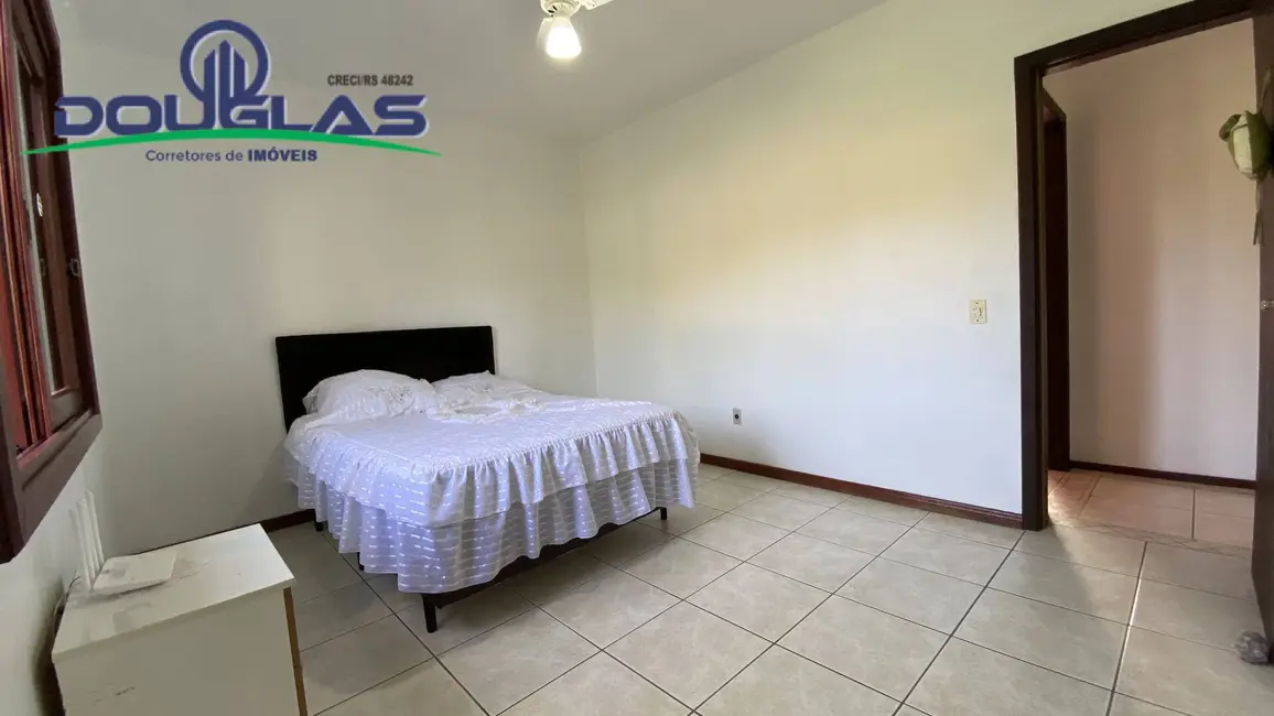 Foto 13 de Casa à venda em Viamao - RS