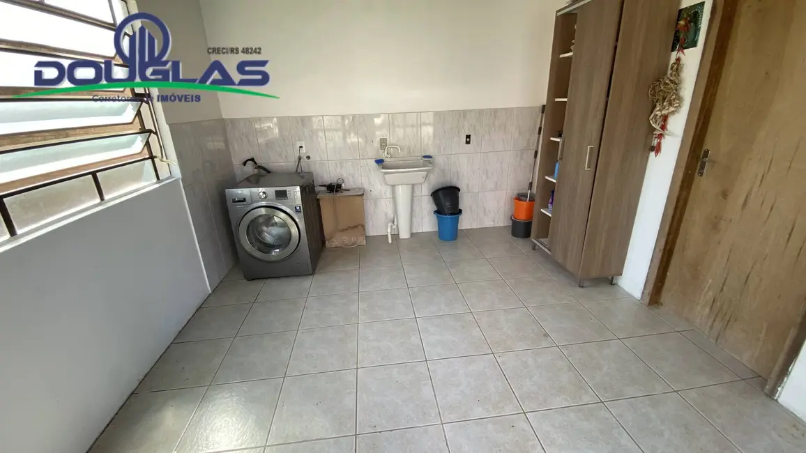 Foto 23 de Casa à venda em Viamao - RS