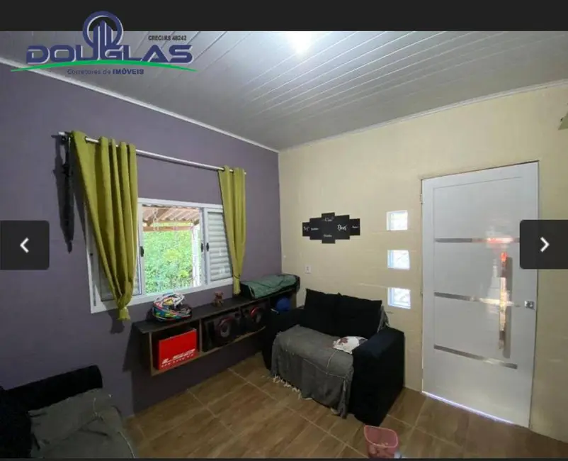 Casa com 2 quartos à venda em Viamao - RS - imagem 3 Foto 3 de Casa com 2 quartos à venda em Viamao - RS