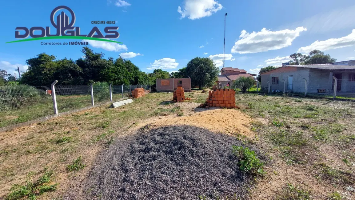 Foto 4 de Terreno / Lote à venda, 800m2 em Viamao - RS