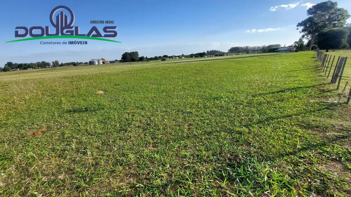 Foto 6 de Sítio / Rancho com 3 quartos à venda, 20000m2 em Viamao - RS