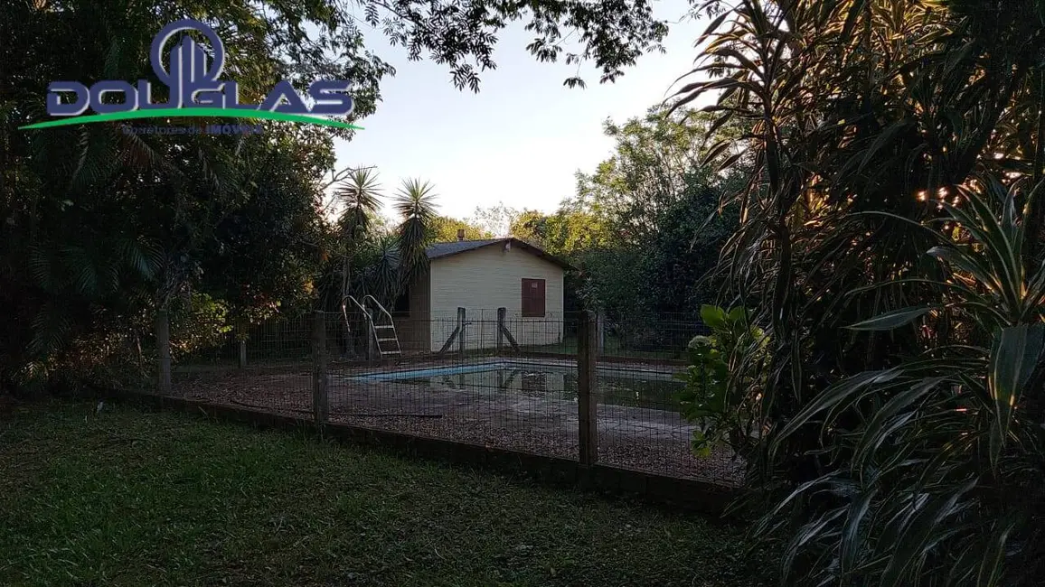 Casa à venda, 1200m2 em Viamao - RS - imagem 9 Foto 9 de Casa à venda, 1200m2 em Viamao - RS