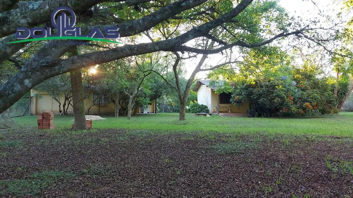 Casa à venda, 1200m2 em Viamao - RS - imagem 2 Foto 2 de Casa à venda, 1200m2 em Viamao - RS