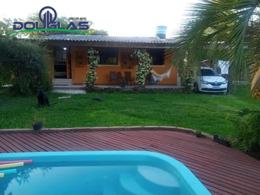 Foto 1 de Casa com 2 quartos à venda, 580m2 em Viamao - RS