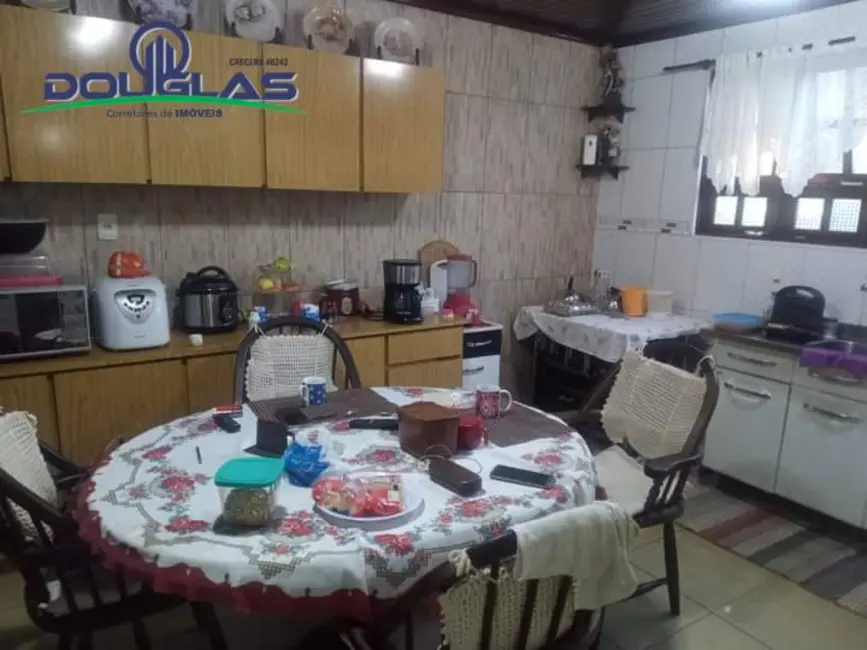 Casa com 2 quartos à venda, 580m2 em Viamao - RS - imagem 4 Foto 4 de Casa com 2 quartos à venda, 580m2 em Viamao - RS